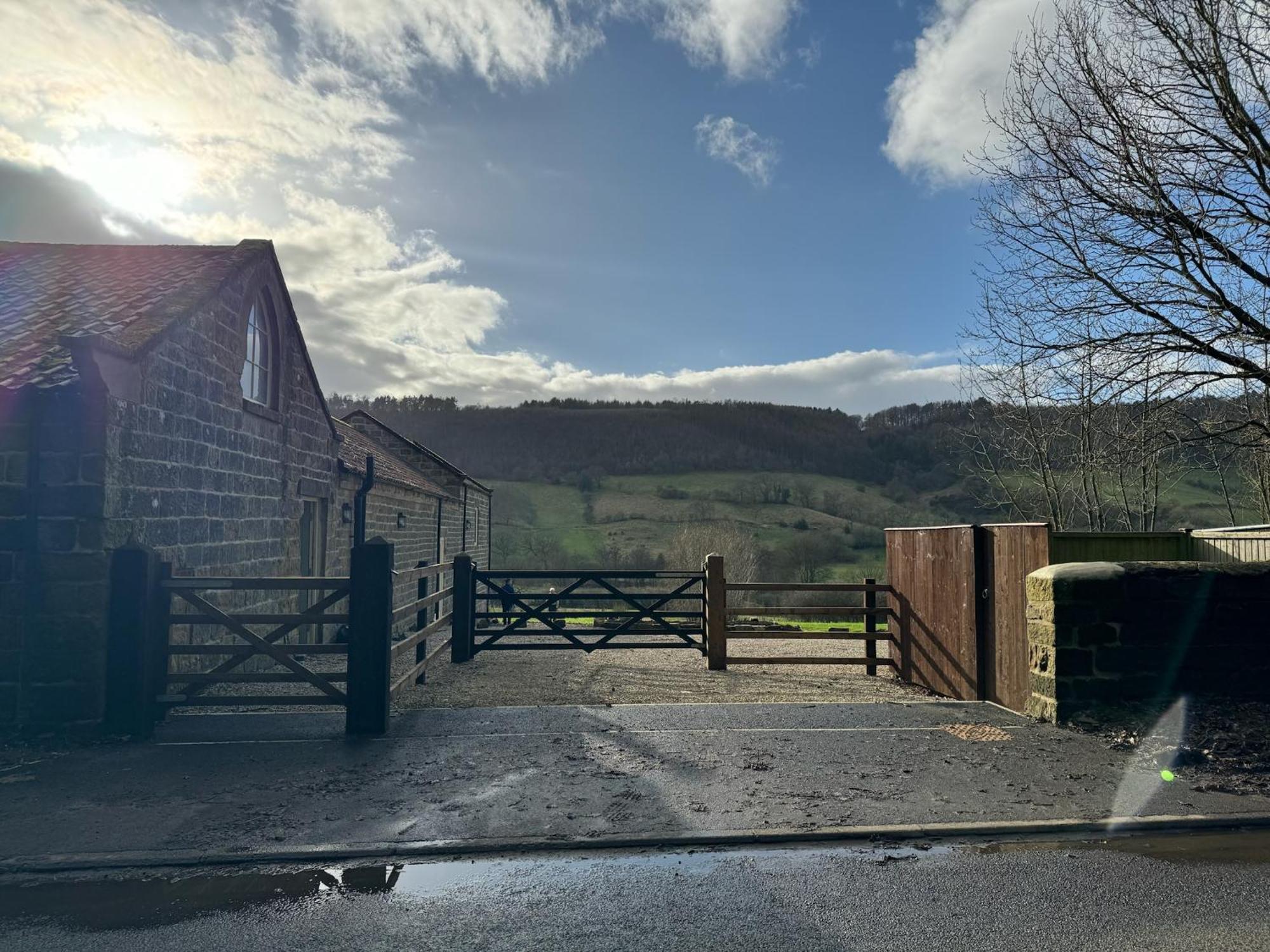 מלון סקארבורו Luxury Glamping In North Yorkshire National Park & Coastal Area מראה חיצוני תמונה